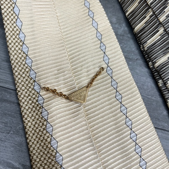 Vitaliano Pancaldi Cream w/ Grey & Gold Abstract Pattern Tie - Picture 3 of 7